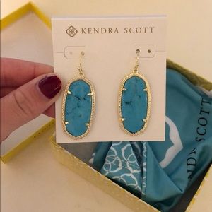 NWT Kendra Scott Earring